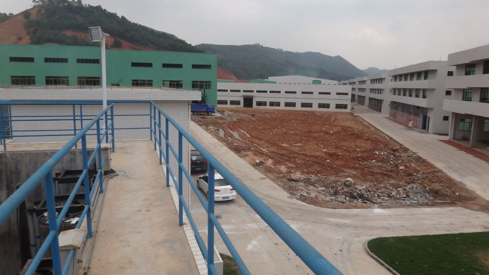 清（qīng）遠某某垃圾場